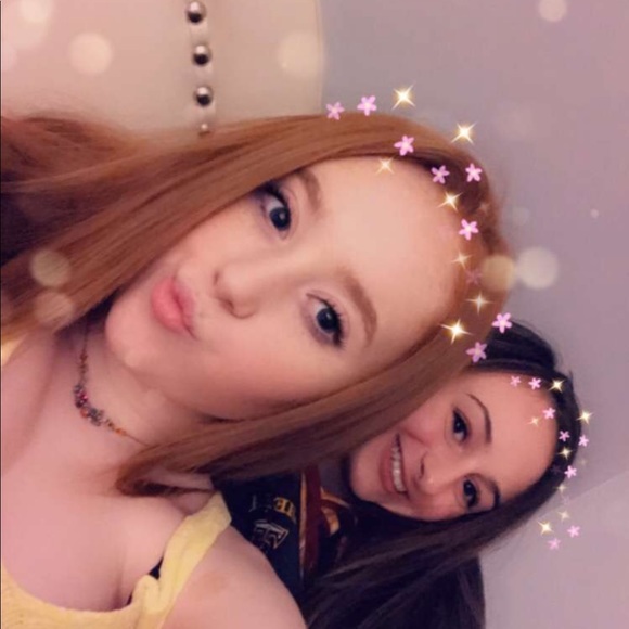 Meet your Posher, Erin - Picture 1 of 1